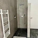 아파트 Exklusive Neubau-ferienwohnung In 바르부르크