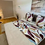 Exklusive Neubau-ferienwohnung In * 바르부르크