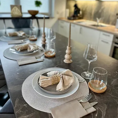 Apartment Exklusive Neubau-ferienwohnung In Warburg