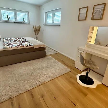 Exklusive Neubau-ferienwohnung In