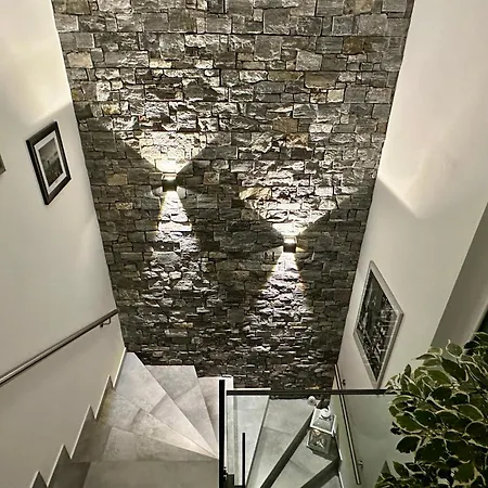 Apartment Exklusive Neubau-ferienwohnung In *