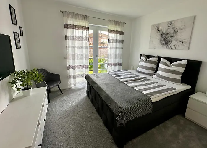 Апартаменты Exklusive Neubau-ferienwohnung In Варбург