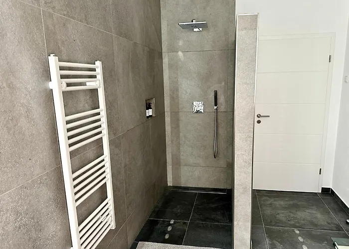 Apartman Exklusive Neubau-ferienwohnung In Warburg