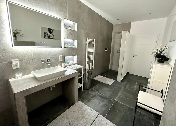 Exklusive Neubau-ferienwohnung In * Варбург