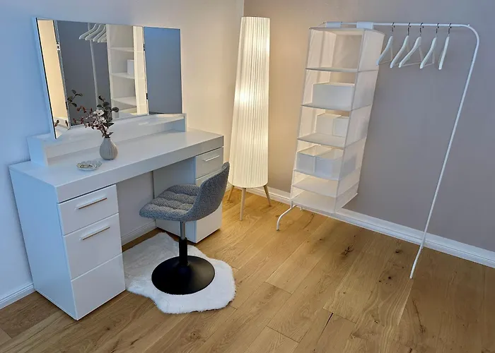 Exklusive Neubau-ferienwohnung In Апартаменты *